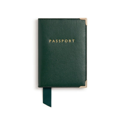 Nutcombe Green Passport Holder & Credit Card holder Gift Box